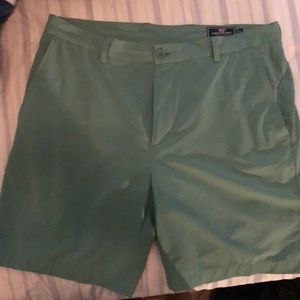 Vineyard Vines 8" Performance Breaker Shorts